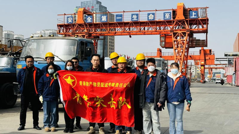 学雷锋 树新风 清洁进班组——星空娱乐配送公司团支部开展主题团日活动