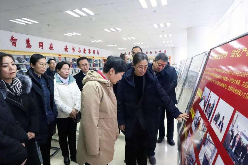 省政协副主席王绚一行 莅临省星空娱乐集团进行工作调研