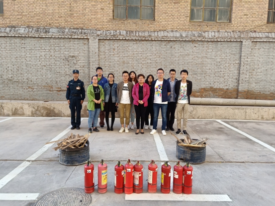 生命至上，，，，，，，，安全发展