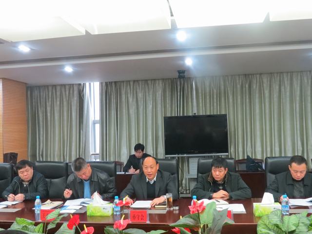 战略合作，，，，，，，，互惠共赢