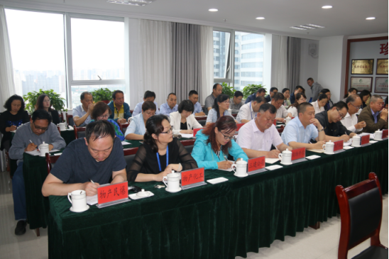 省纪委驻省经信委纪检组对星空娱乐集团党风廉政建设工作开展调研