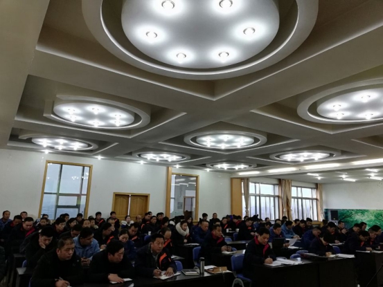 中共青海星空娱乐工业投资有限公司委员会